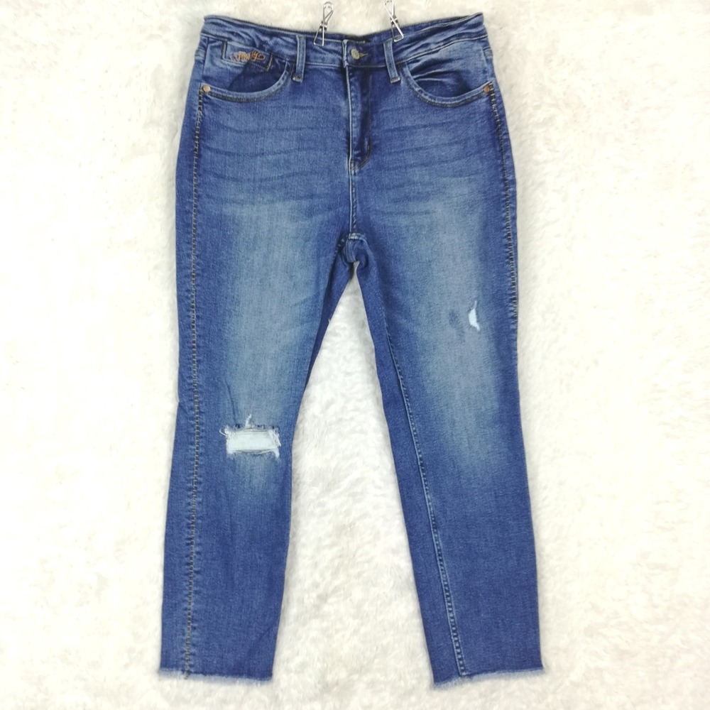 Judy Blue Womens Jeans Boyfriend Fit Blue Denim Distressed Raw‎ Hem Howdy 13